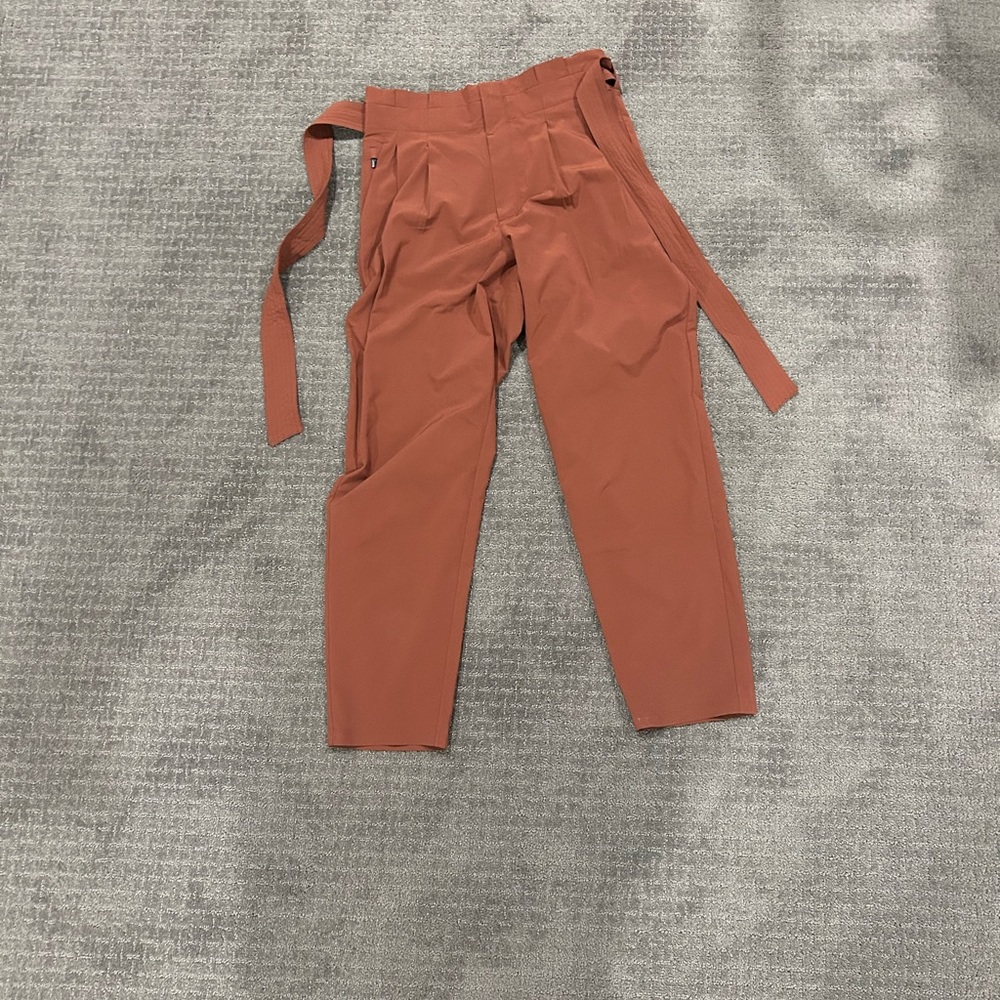 Athleta Skyline Pant Red